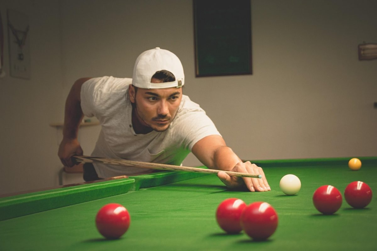 snooker, balls, billiards, pool, game, billiard, ball, cue, table, sport, men, brown gaming, brown game, brown games, snooker, snooker, snooker, snooker, snooker, billiards